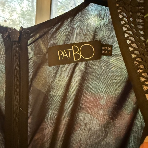 PatBO Elegant Black Dress with Vibrant Floral Design - Picture 2 of 4